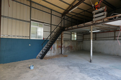 台湾纯正工业风 工厂改建为时尚住办合一住宅的设计与装修